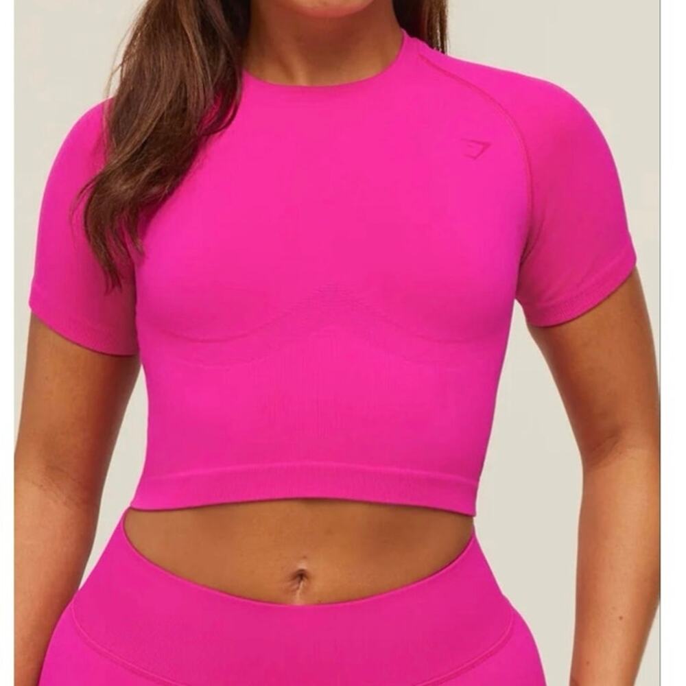 NWT Gymshark Lift Seamless Short Sleeve Top Pink Size S